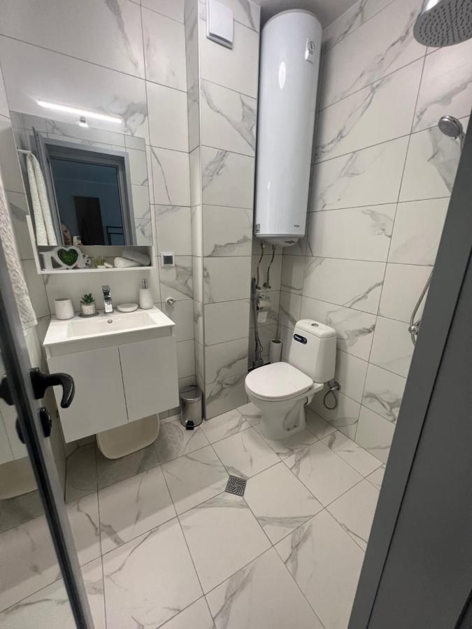 The Mirror Room ヴェリコ・タルノヴォ エクステリア 写真